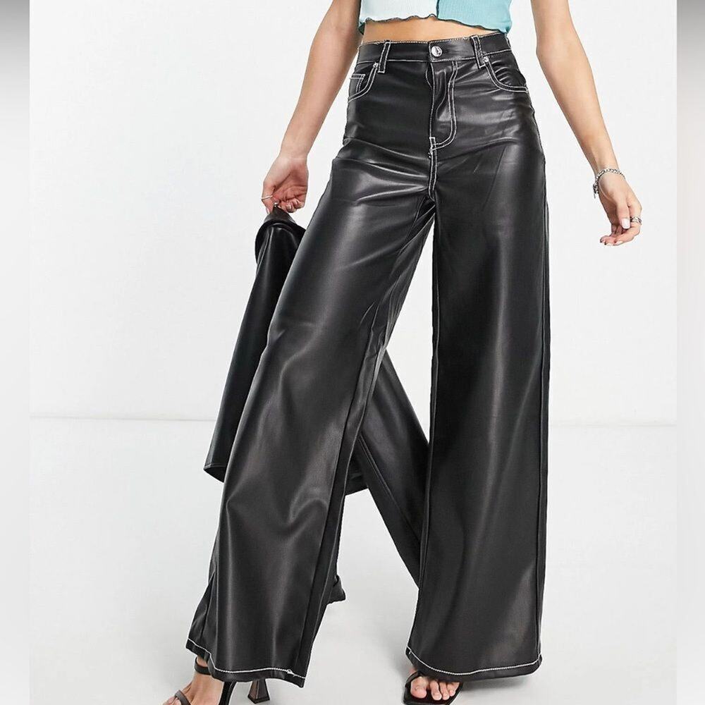 BERSHKA HIGH RISE NWT FAUX‎ LEATHER DAD PANTS WITH CONTRAST SIZE M